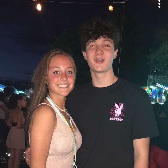 Meet your Posher, Ryan - Picture 3 of 8